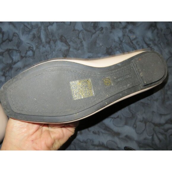 Pierre Dumas Tan Italian Leather Gold Medallion Ballet Flats size 7 - Picture 6 of 7